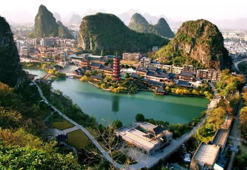 桂林山水甲天下，陽朔小漓江品質四日游